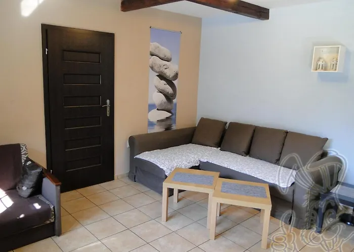 Dom Nad Stawem - Alex